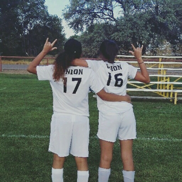 Meet your Posher, Taylor - Picture 1 of 1